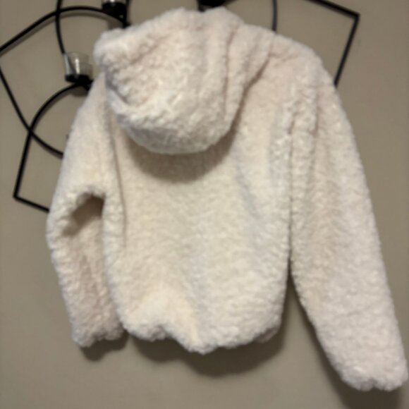 SO FLUFFY!! NWOT White Marshmallow Fluff Teddy Zip Jacket Hoodie w/ POCKETS!! - Picture 4 of 4